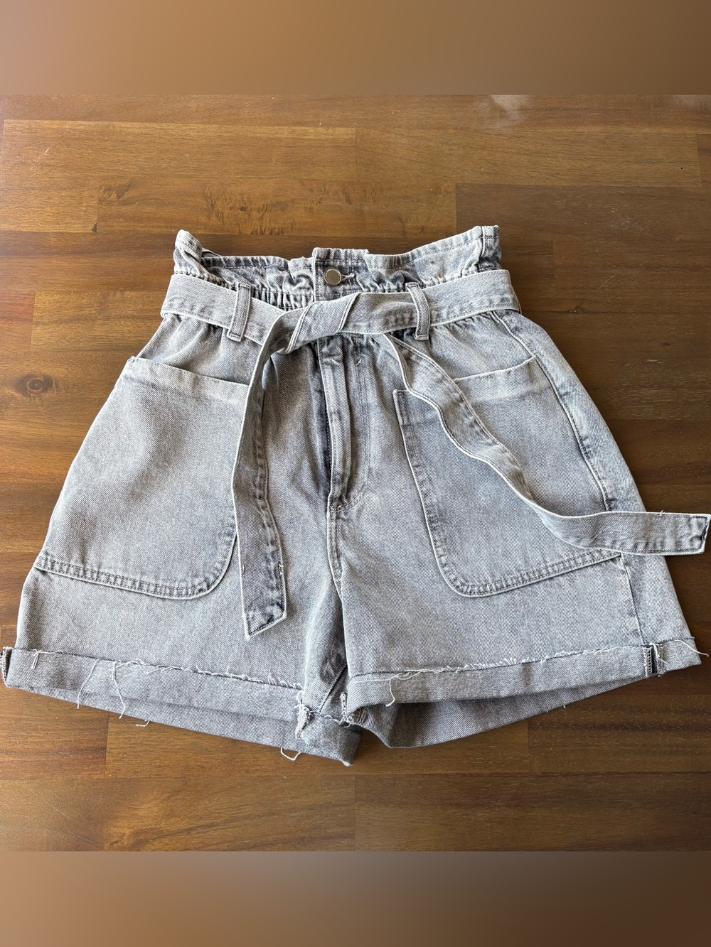 Zara Light Gray Paperbag Waist Jean Shorts| Size 4
